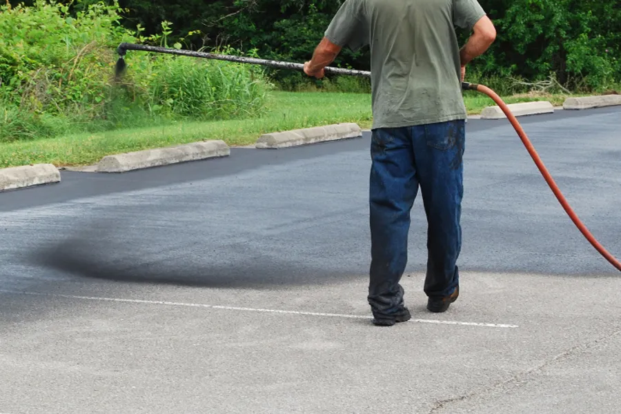 Sealcoating